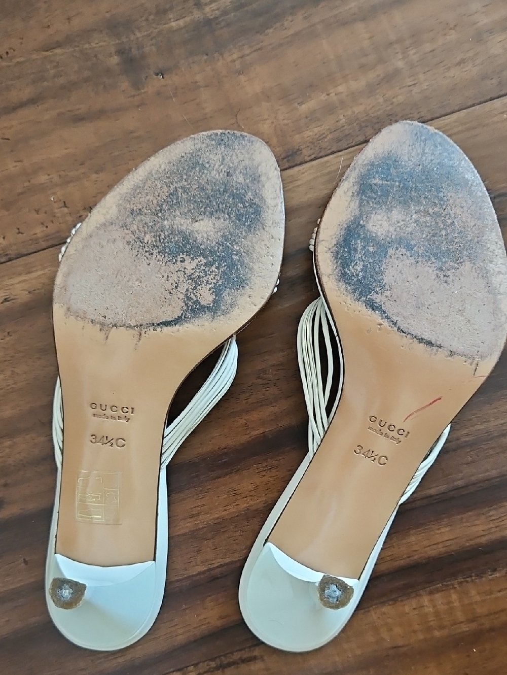 Gucci Tom Ford Era Heels - Picture 2 of 7